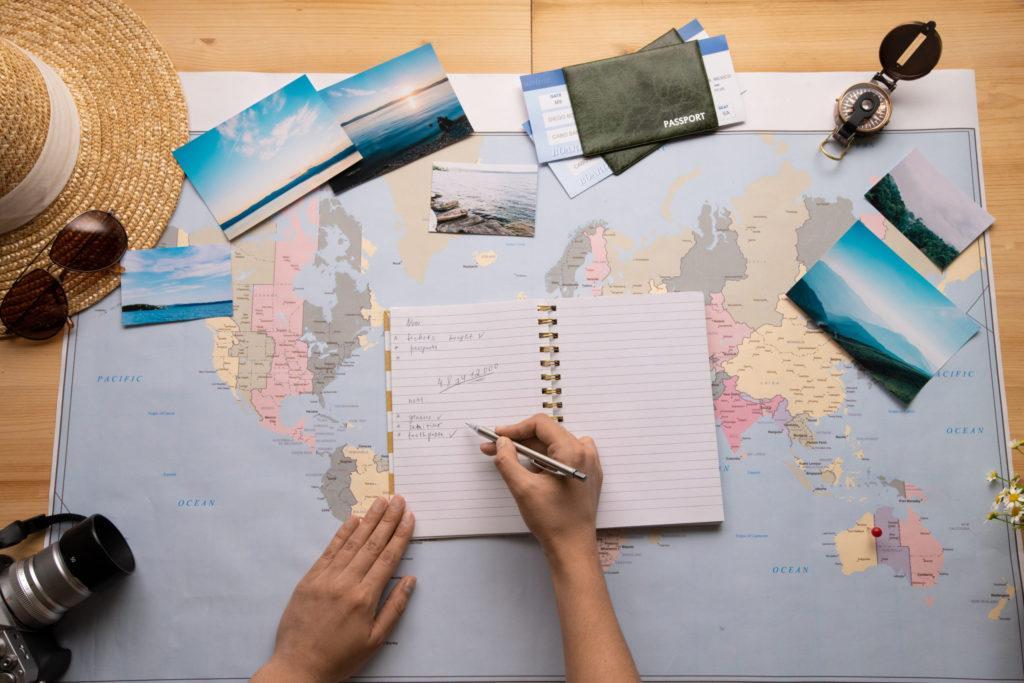 How Much Do Travel Agents Make Per Booking